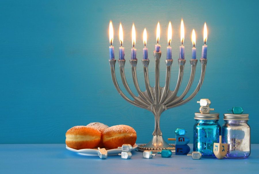 Each+night+of+Hanukkah%2C+a+candle+on+the+Jewish+menorah+is+lit.+Photo+Credits%3A+TOMERTU%2FISTOCK+via+Getty+Images