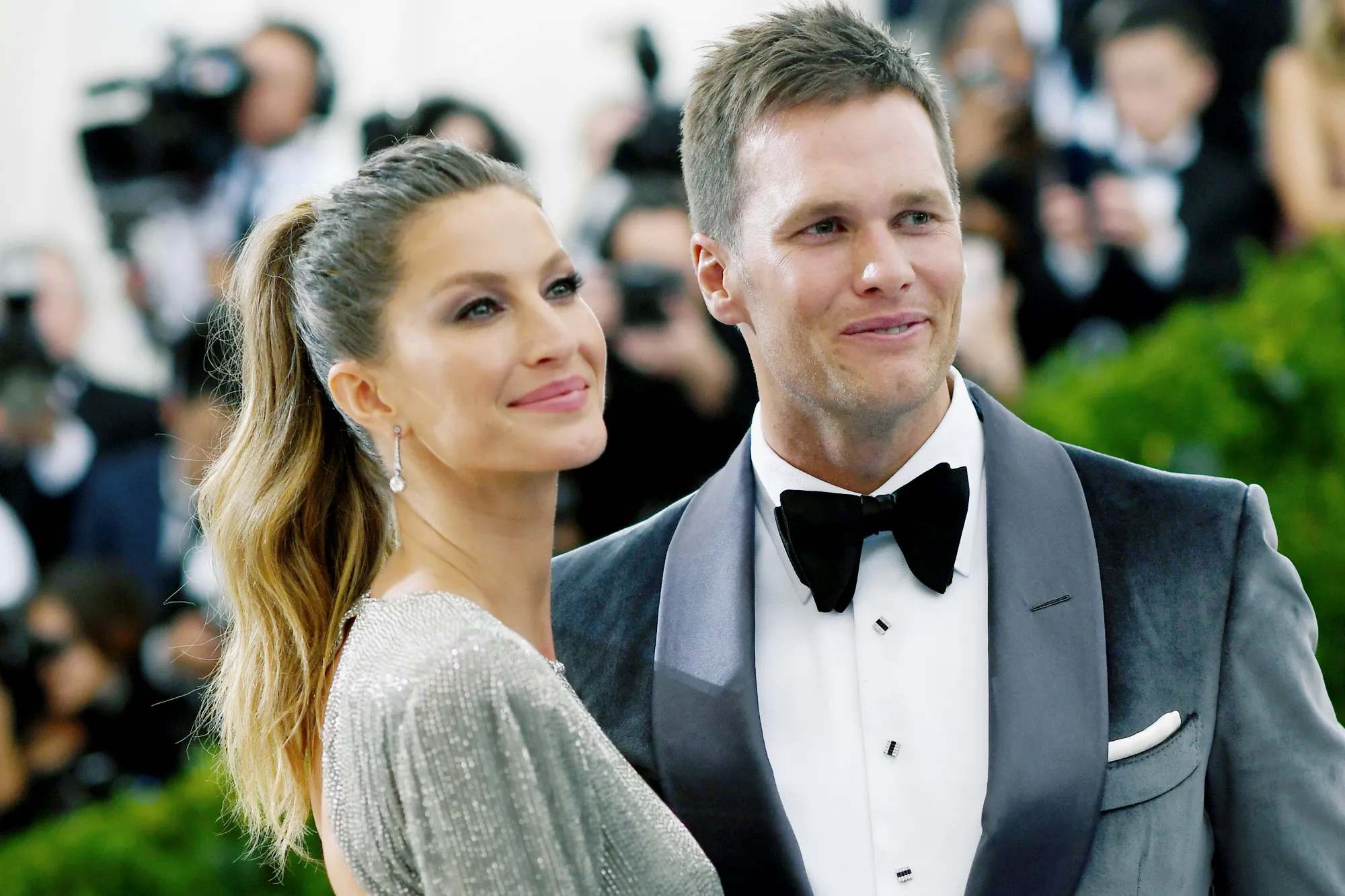 Tom Brady and Gisele Bundchen are 'working through things' amid divorce  rumors after he unretired